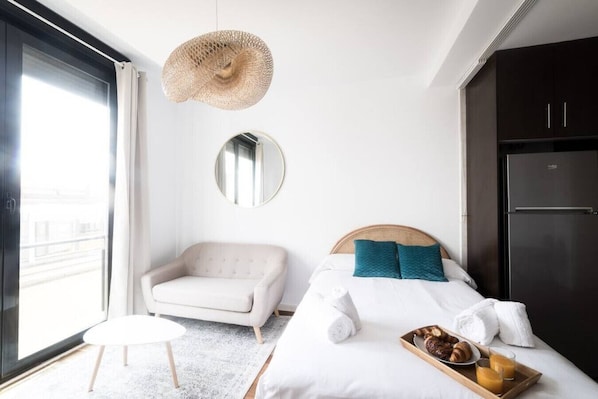 1 chambre, fer et planche à repasser, accès au Wi-Fi (inclus)