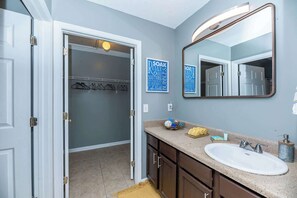 Shower, hair dryer - Stoney Oasis (Charleston)