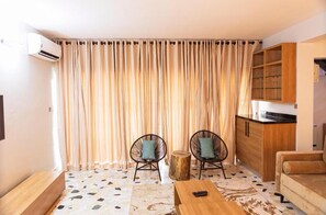 Appartement, 2 grands lits | Intérieur