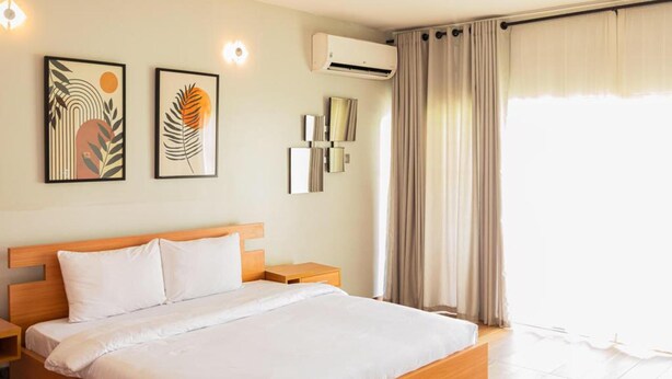 Apartment, 2 Queen Beds | 2 bedrooms, iron/ironing board, WiFi (free), bed sheets - Captivating 2-bed Apartment in Lagos (Lagos)