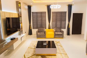 Lägenhet - flera sängar | Vardagsrum