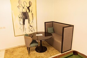 Apartment, 2 Queen Beds | Interior