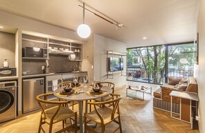 高級公寓, 1 間臥室, 陽台 | 客房景觀