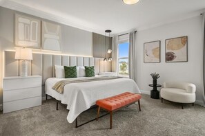 6 bedrooms, iron/ironing board, WiFi, bed sheets