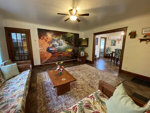Smart TV, books, offices