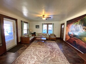 Smart TV, books, offices