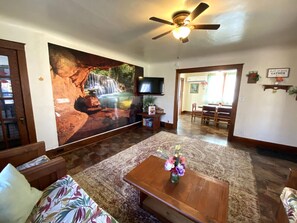 Smart TV, books, offices