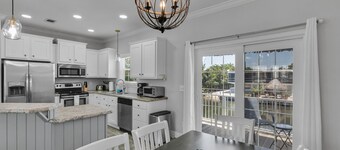 3 Bedroom Home in Islamorada with Private Dock, Boat Ramp & private beach access