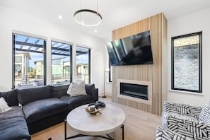 Téléviseur connecté, foyer