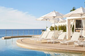 A heated pool - Oceanfront 3bd Penthouse with breathtaking views (San José del Cabo)