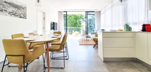 Leilighet (2 Bedrooms) | Spiseområde på rommet