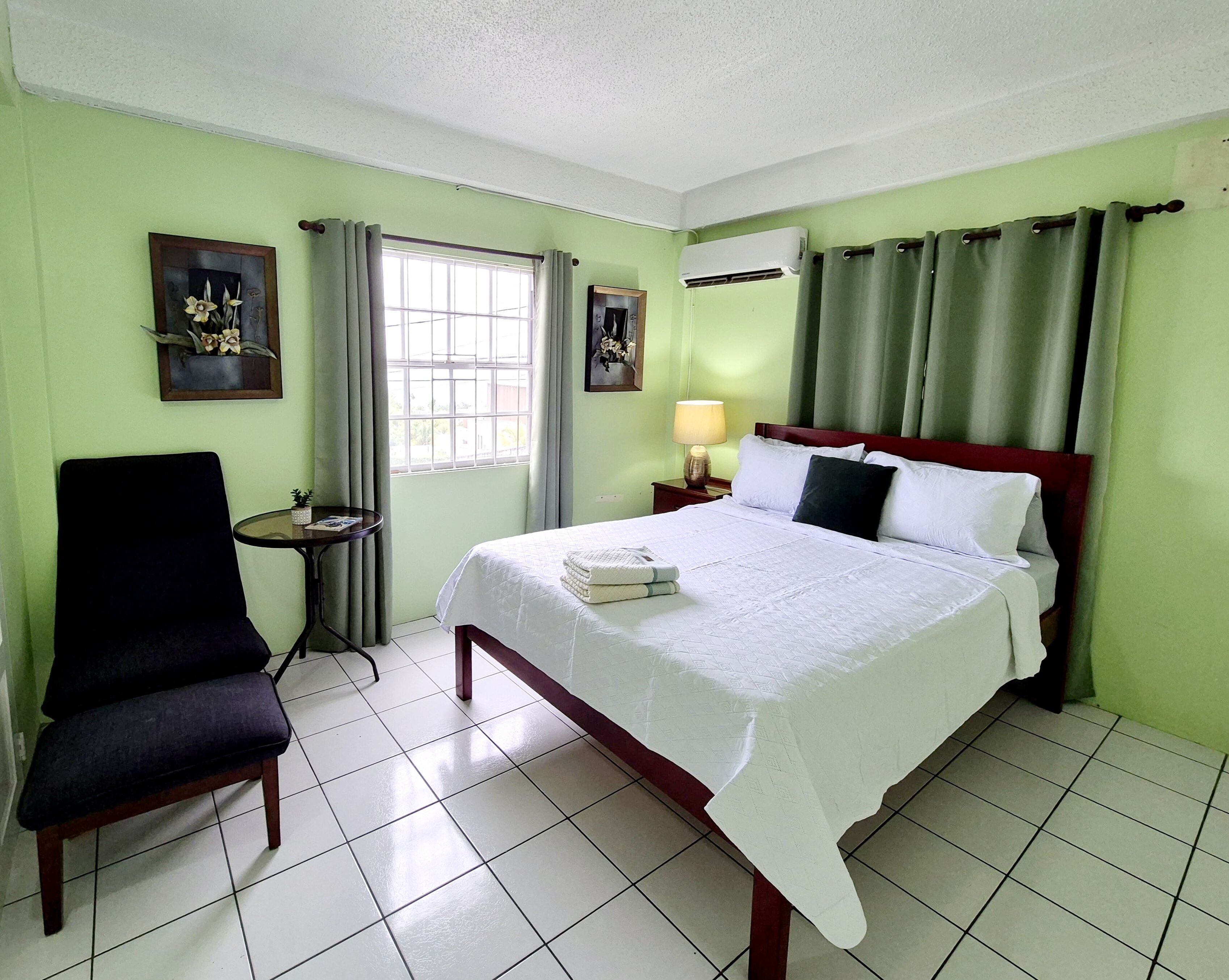 Căn hộ Deluxe, 2 phòng ngủ | Bàn ủi/dụng cụ ủi quần áo, truy cập Internet không dây miễn phí 