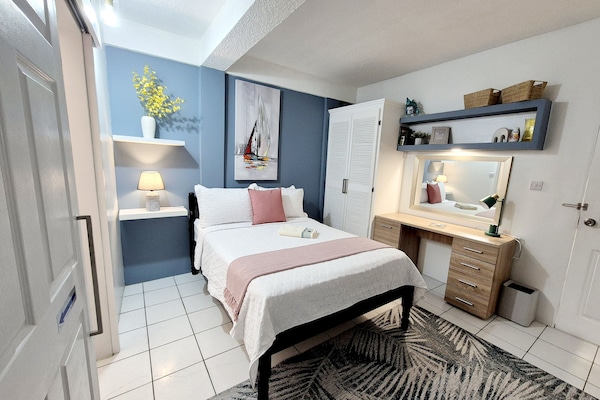 Tabla de planchar con plancha y wifi gratis