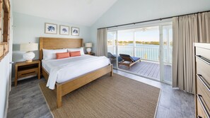 Hochwertige Bettwaren, Zimmersafe, laptopgeeigneter Arbeitsplatz