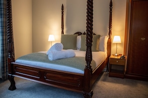 Classic Double Room | Iron/ironing board, free WiFi, bed sheets - Rosedale Hotel (Portree)