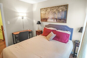 3 chambres, bureau, Wi-Fi, draps fournis