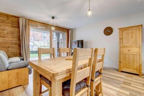 Dining - Ground floor, terrace, parking, tv, 46m², Morzine (Morzine)
