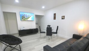 Economy Apartment | Living area