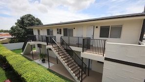 Exterior - 251 Airport Top House Apartments (Miami)