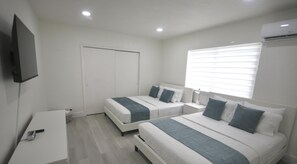 Apartment | Free WiFi, bed sheets - 251 Airport Top House Apartments (Miami)