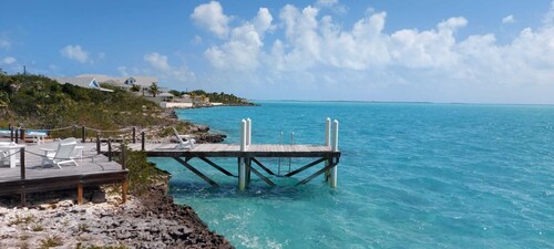 Welcome to Serenity Hill, a private home on the island of Great Exuma, Bahamas