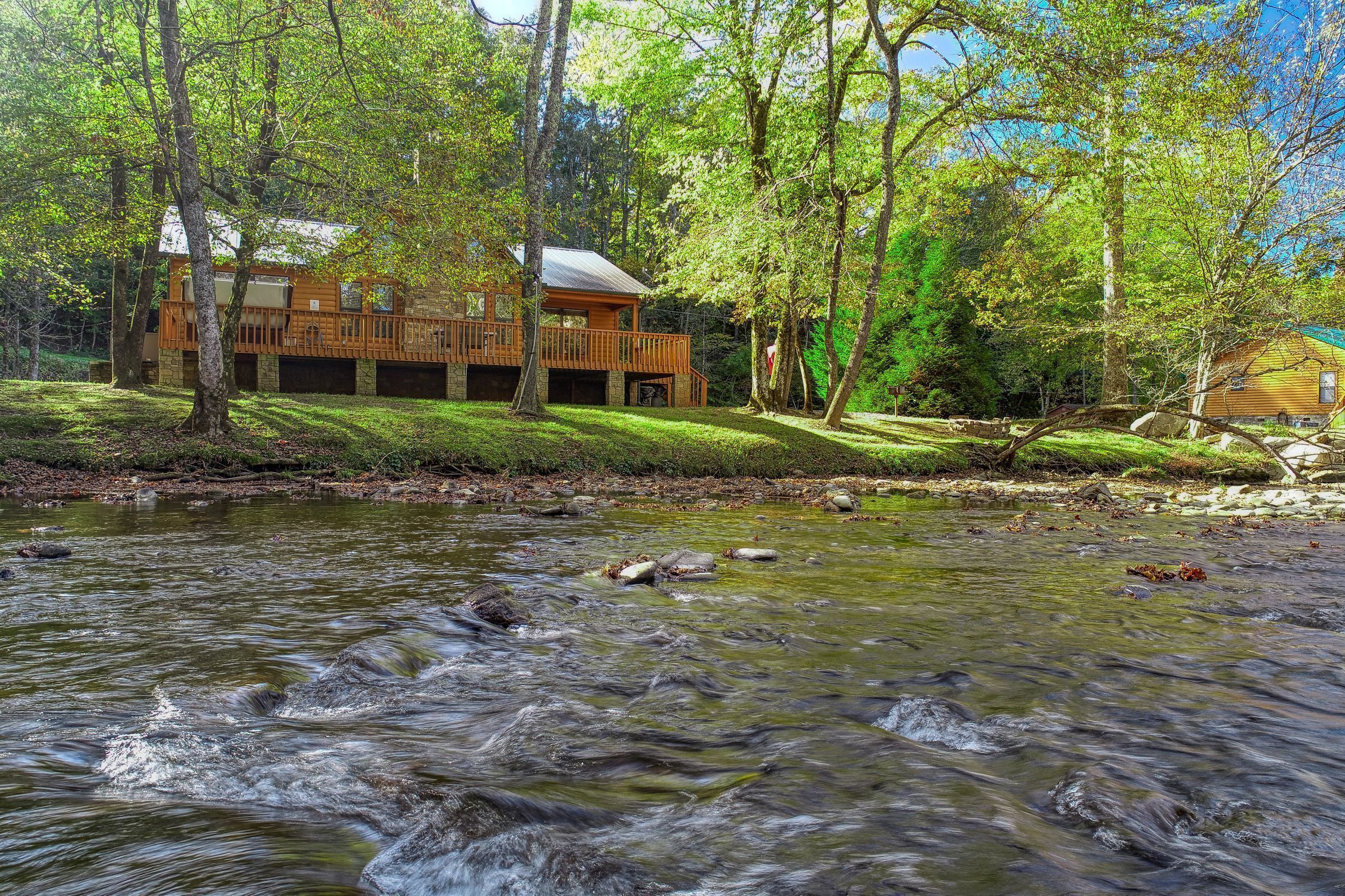 Rivendell Cabin on Cosby Creek