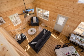 TV - High Hopes in Cosby, Tennessee (Cosby)