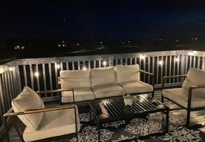 Property grounds - Best home with lakeview access peace and quite place for family (Edmonton)