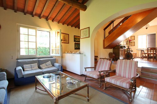 Villa à Marina Dei Ronchi avec 4 chambres à coucher, 8 couchages