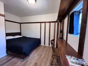 1 bedroom, desk, WiFi, bed sheets