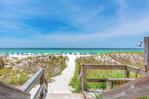 SunfishSummer-GatedBeach-GolfCart & PoolHeat Deals