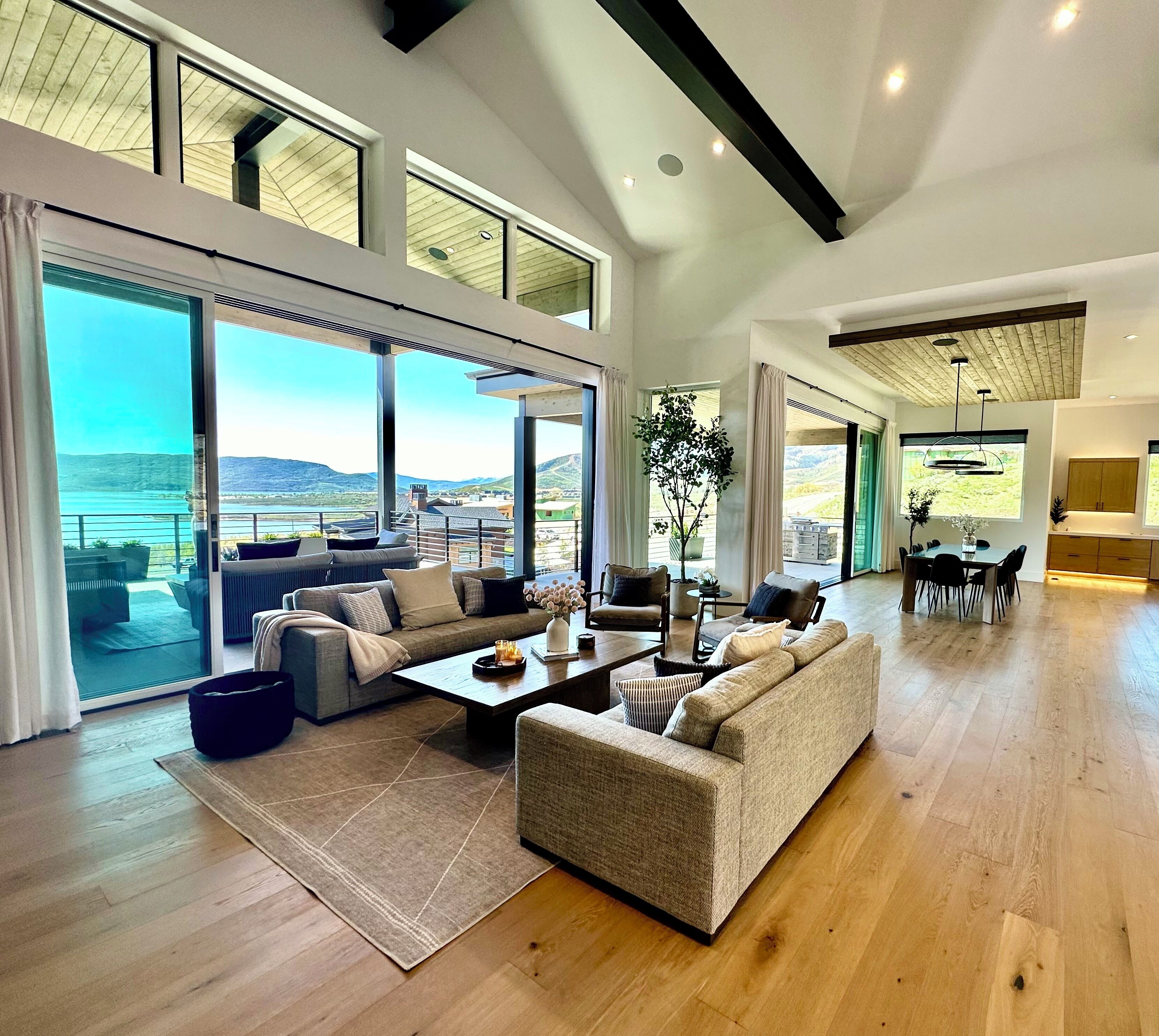 New! Luxurious Mountain Home, Deer Valley and Lake Views, Near Park City
