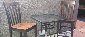 Sky Guest House - Cozy and Relaxing stay with 5 mins away mountain scenic views.