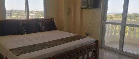 3 sovrum, strykjärn/strykbräda, wi-fi och sängkläder