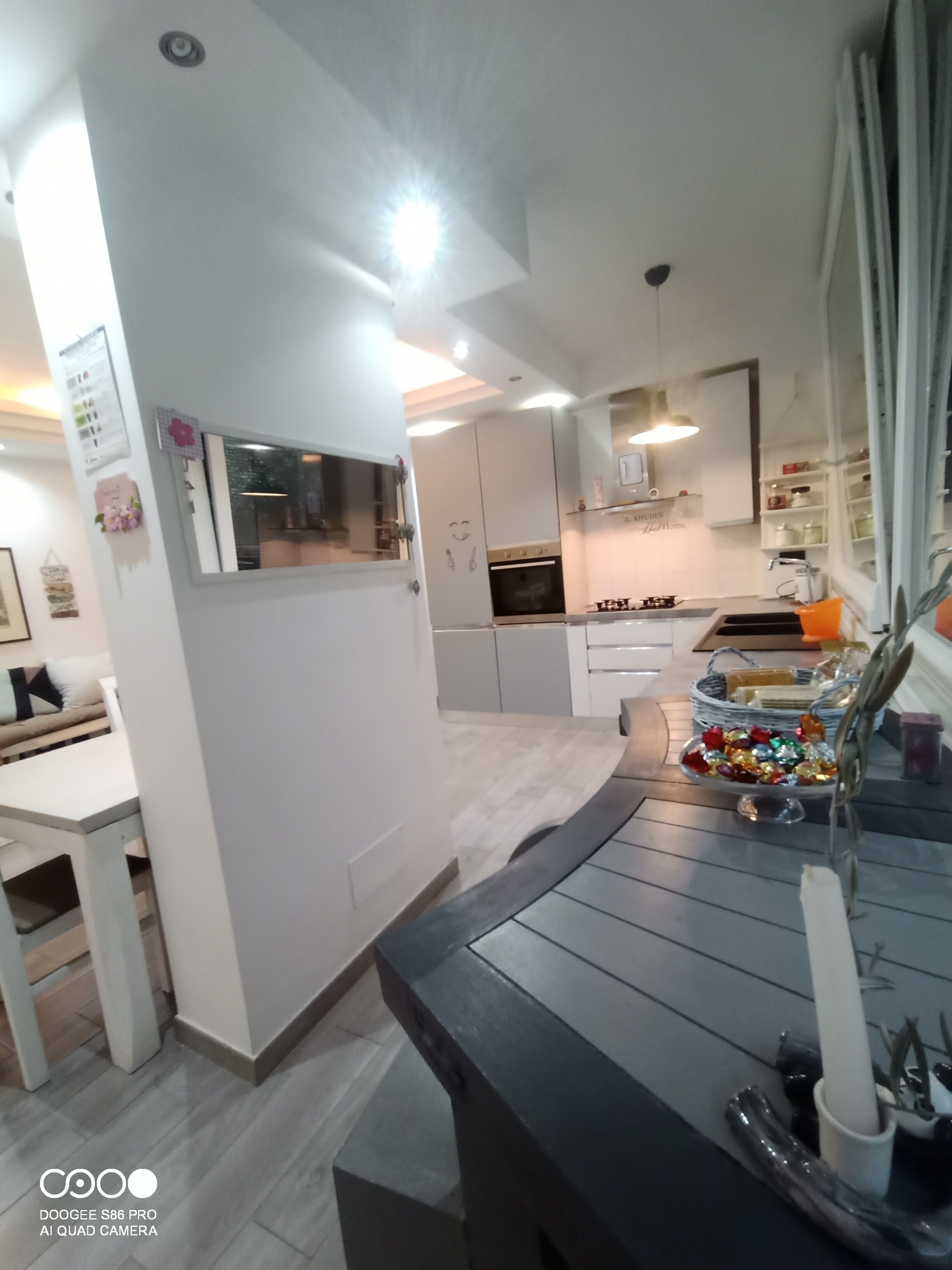 Réfrigérateur, four, plaque de cuisson, lave-vaisselle