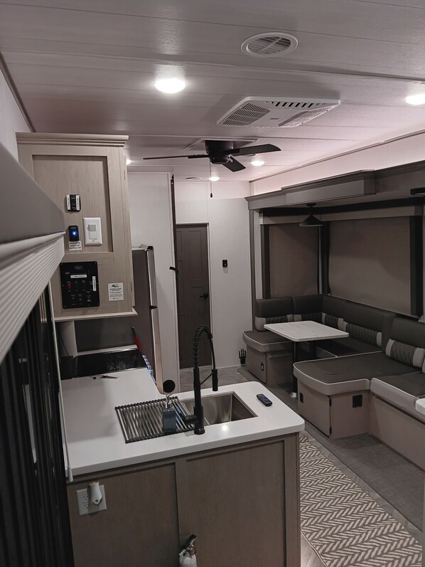 Fridge, microwave, oven, stovetop - Not so Tiny Camper
For The Working Class
MTR 28+Nights
Per Diem Saver (Slidell)
