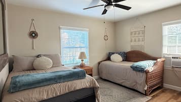 2 habitaciones y caja de seguridad en la habitación