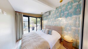 6 habitaciones, tabla de planchar con plancha y wifi 