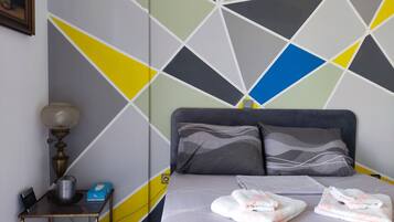 2 sovrum, skrivbord, strykjärn/strykbräda och wi-fi