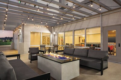 Holiday Inn Express and Suites Bessemer Birmingham SW by IHG