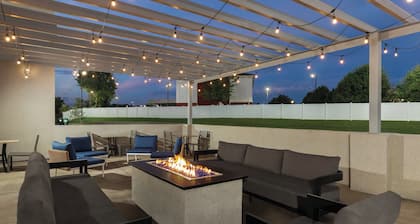 Holiday Inn Express and Suites Bessemer Birmingham SW by IHG