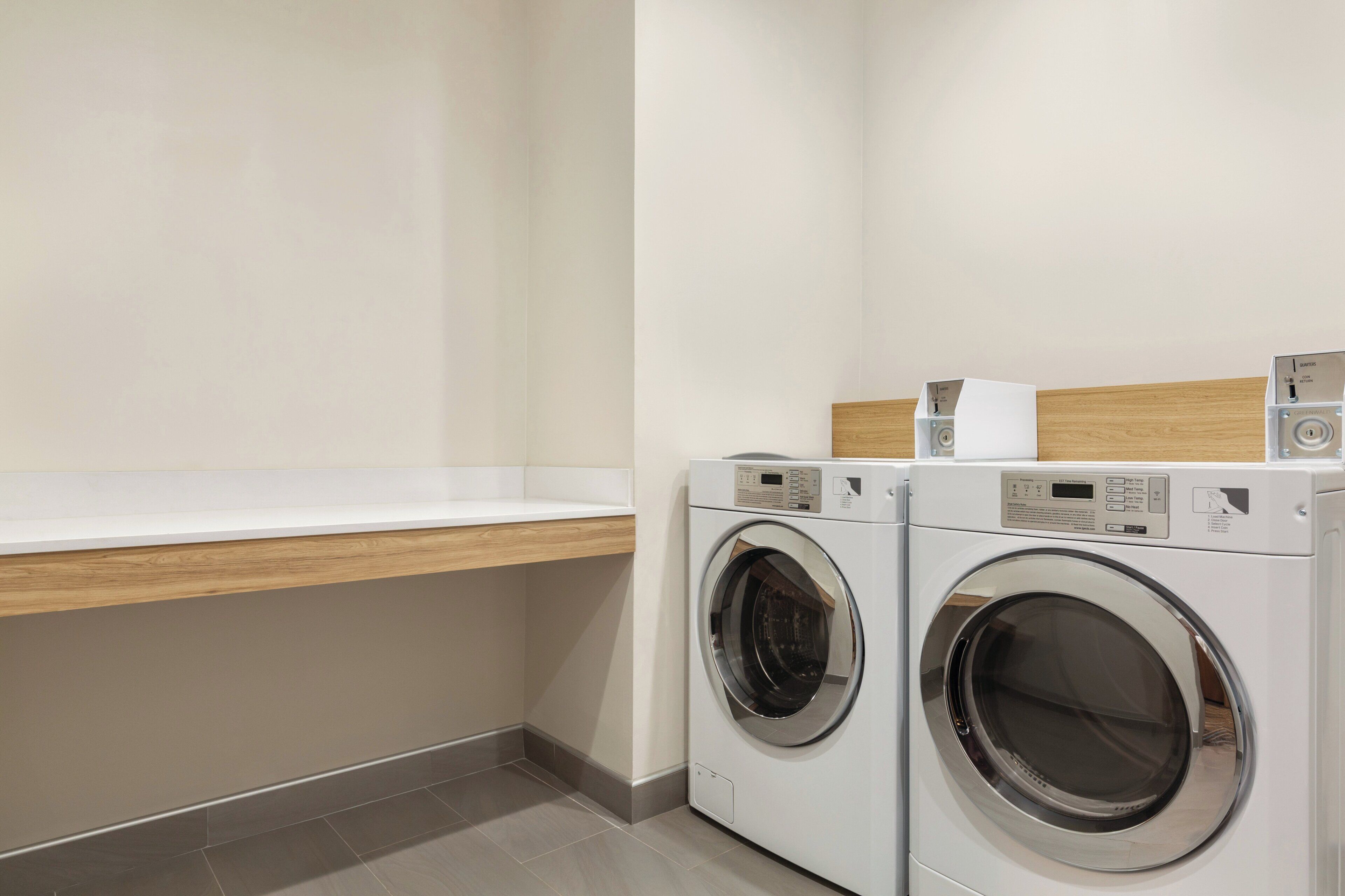 Foto - Holiday Inn Express and Suites Bessemer Birmingham SW by IHG