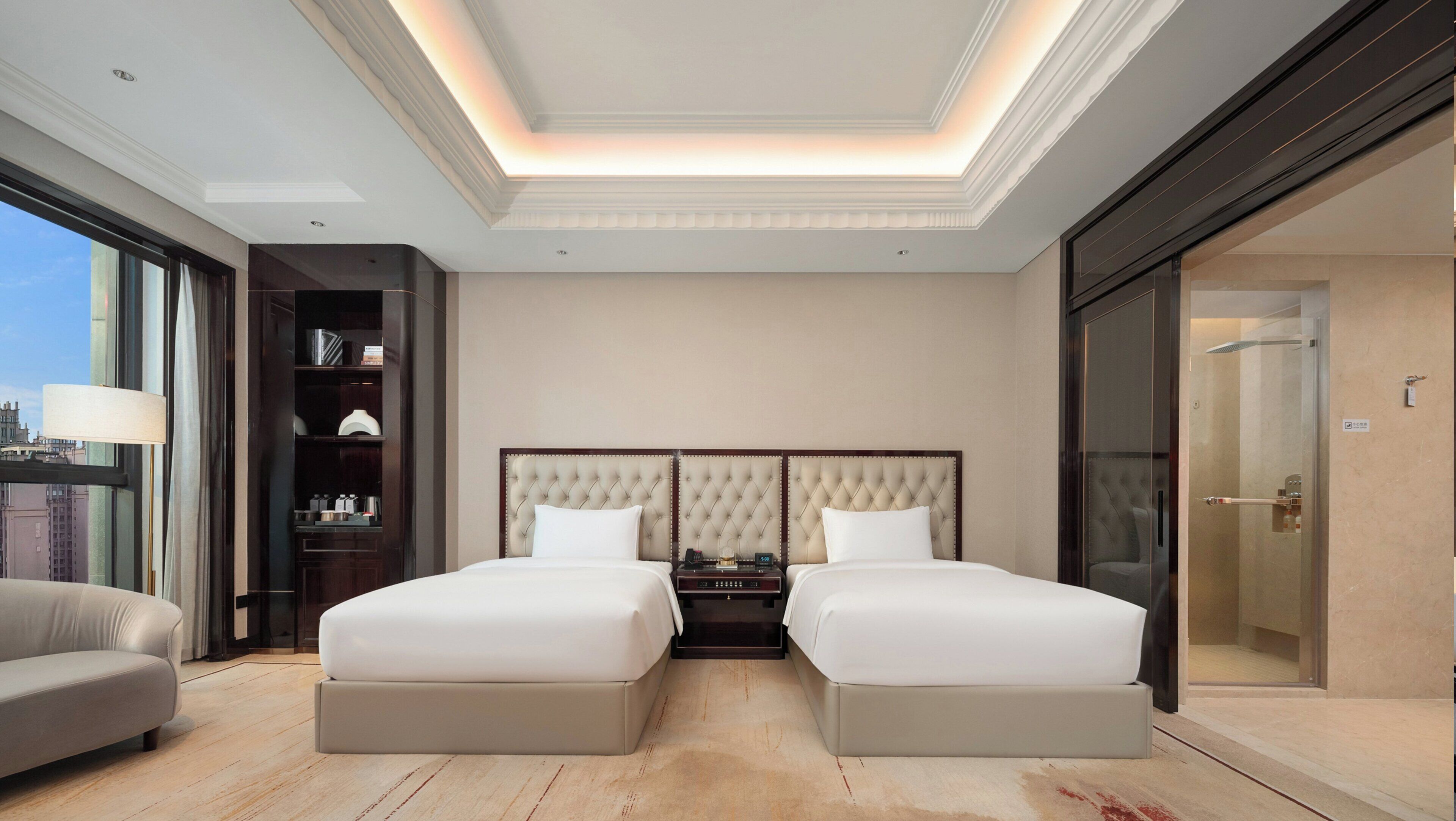 Crown Deluxe Twin Room