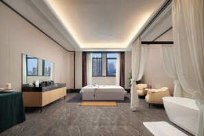 Sauna, body treatments, mud baths, aromatherapy, body wraps, body scrubs - Crowne Plaza Chengdu Tianfu New Area by IHG (Chengdu)