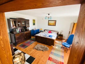 2 bedrooms