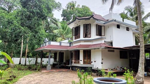 PEACE HOME STAY