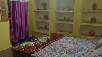 3 多间卧室、WiFi、床单