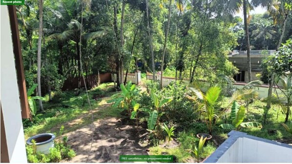 Property grounds - Double room #3 @PEACE HOME STAY (Pattanakkad)