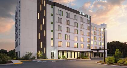 Courtyard By Marriott Lake City
