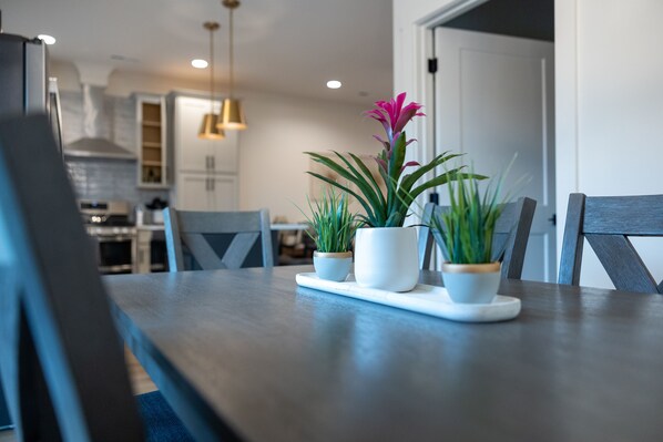 Dining - Spacious Smoky Mountain Retreat in Sevierville (Sevierville)